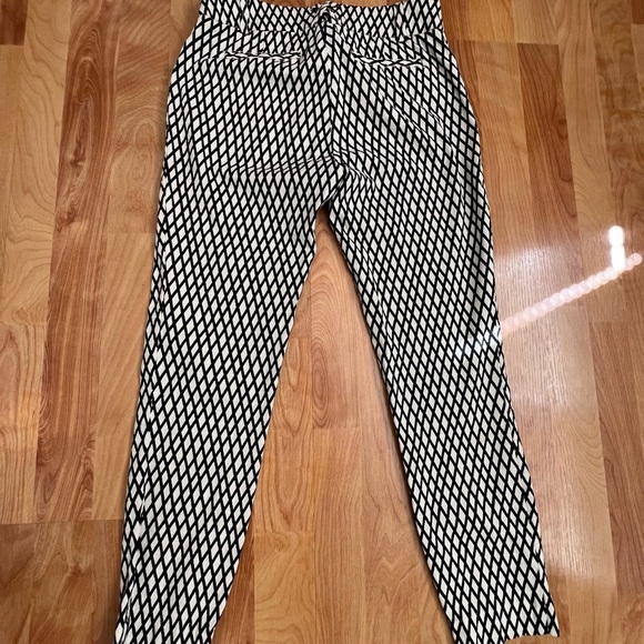 Anthropologie Cartonnaier ankle pants size 2 black & cream - Picture 2 of 8